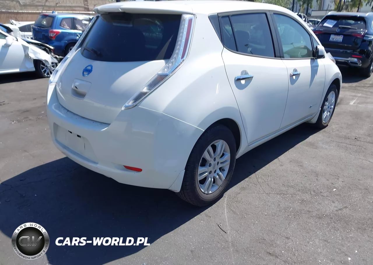 2015 Nissan Leaf S VIN:1N4AZ0CP3FC326603 - 4