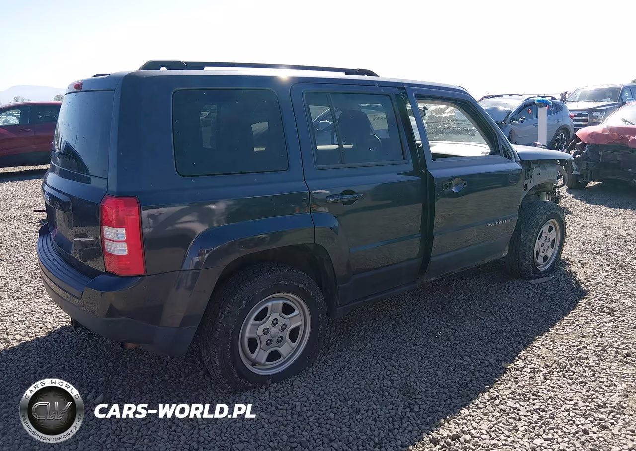 2015 Jeep Patriot Sport VIN:1C4NJRBB3FD183398 - 4