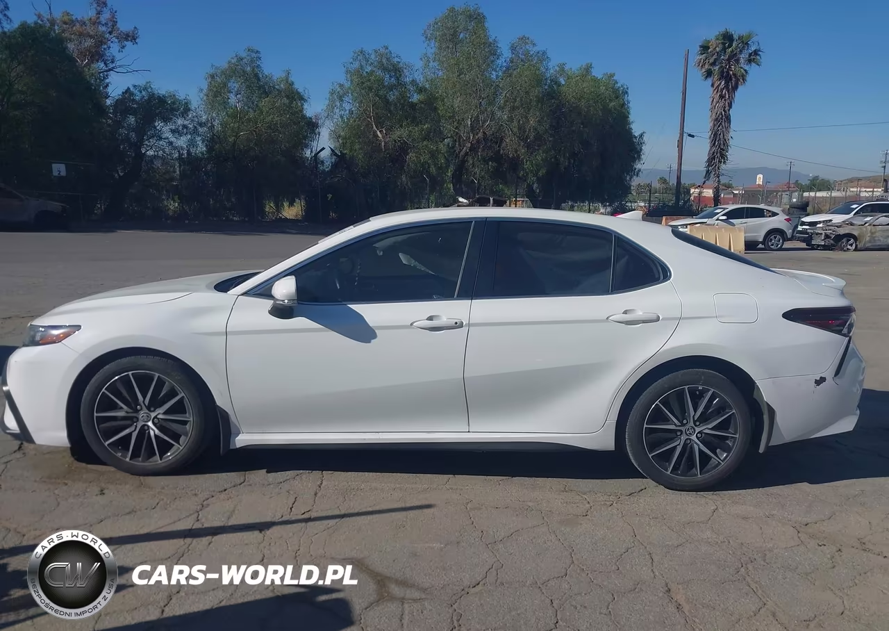 2024 Toyota Camry Se VIN:4T1T11AKXRU902575 - 14
