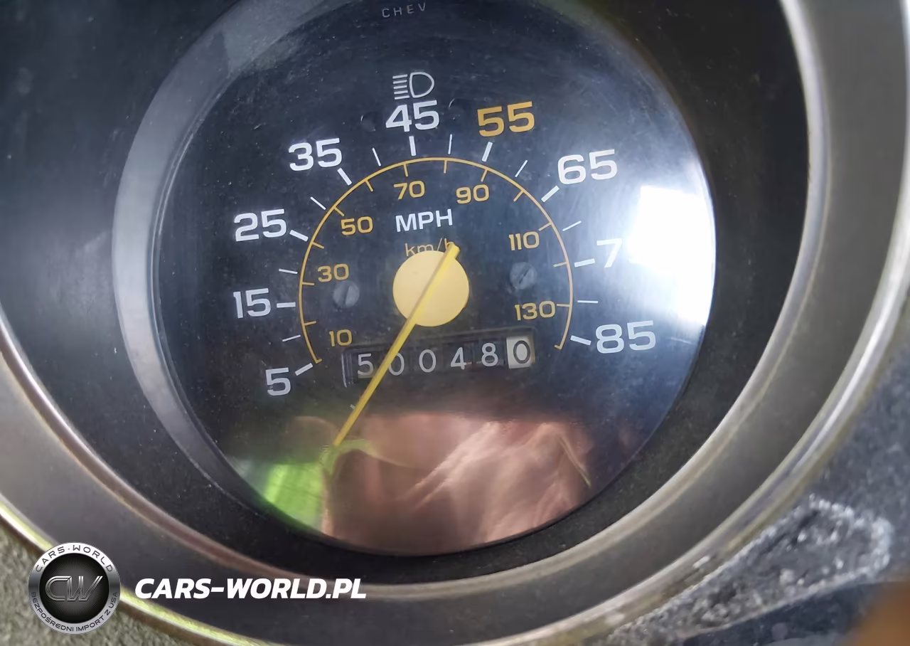 1987 Chevrolet V20 VIN:1GCGV24K0HJ147531 - 7