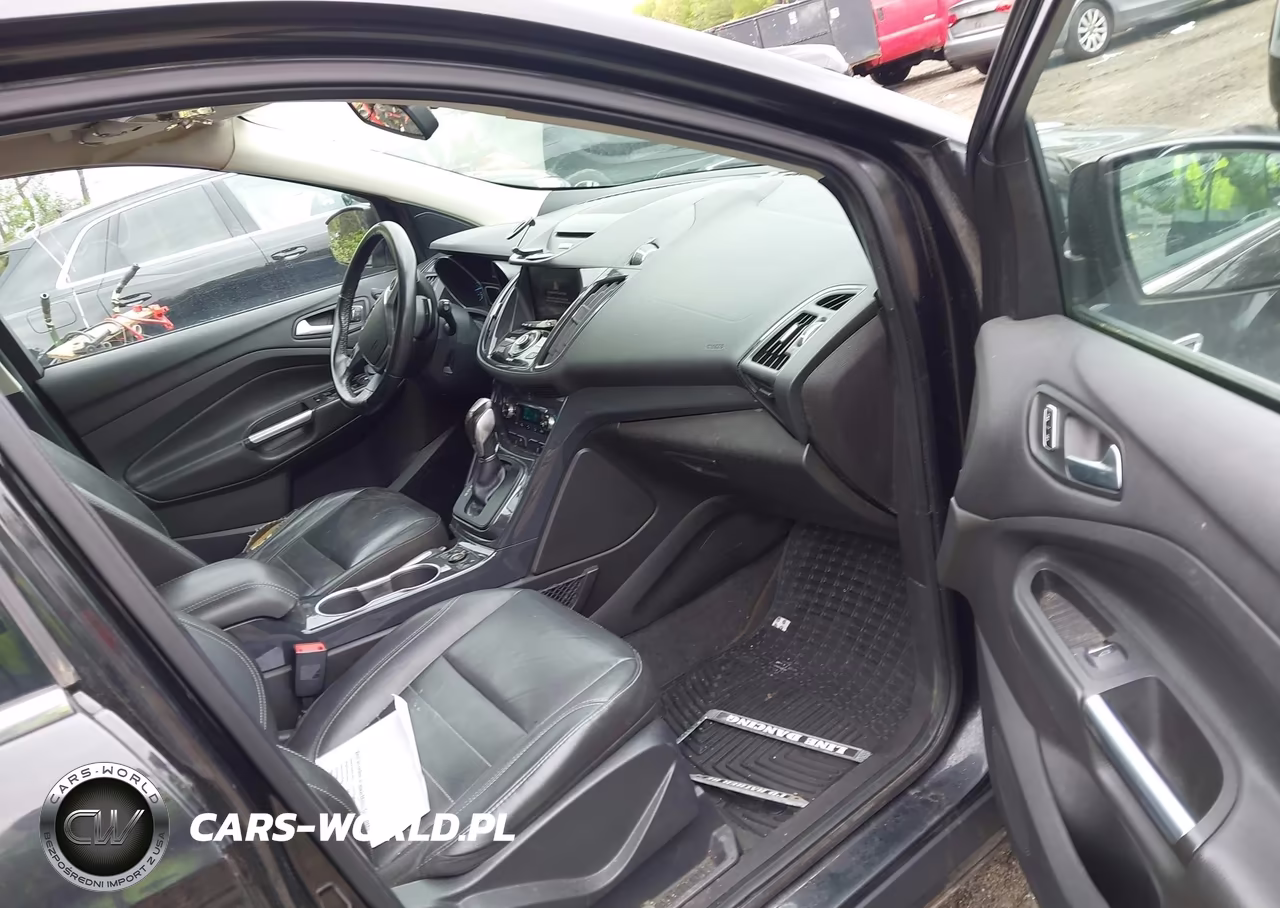 2014 Ford Escape Titanium VIN:1FMCU9J94EUE45260 - 5