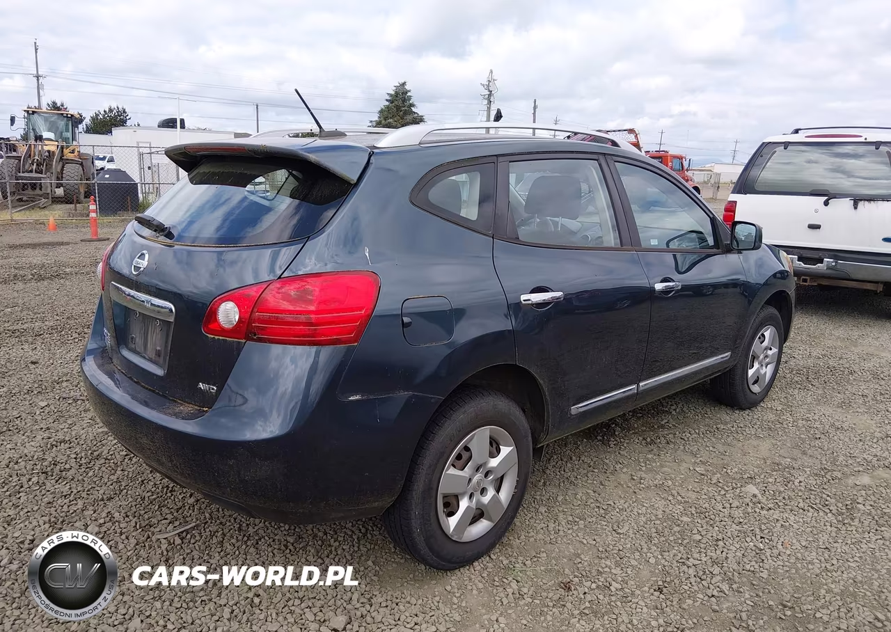 2015 Nissan Rogue Select S VIN:JN8AS5MV6FW753818 - 4