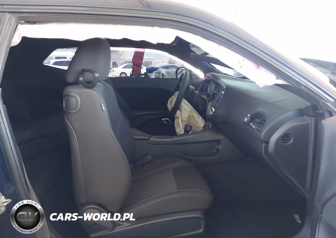 2017 Dodge Challenger Sxt VIN:2C3CDZAG4HH611792 - 5