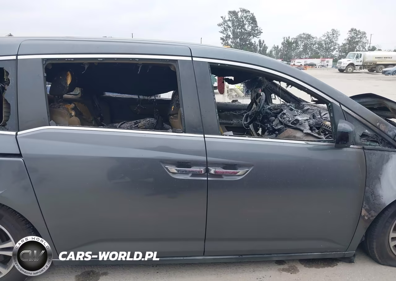 2011 Honda Odyssey Ex-L VIN:5FNRL5H66BB052659 - 13