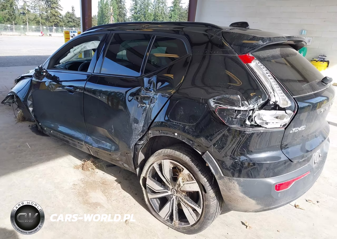 2022 Volvo Xc40 Recharge Pure Electric P8 Twin Plus VIN:YV4ED3UR9N2713766 - 3