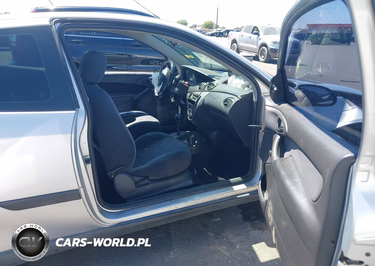 2002 Ford Focus Zx3 VIN:3FAFP313X2R222540 - 5