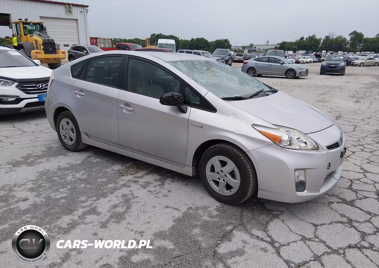 2011 Toyota Prius Two – zdjęcie 1 z 16