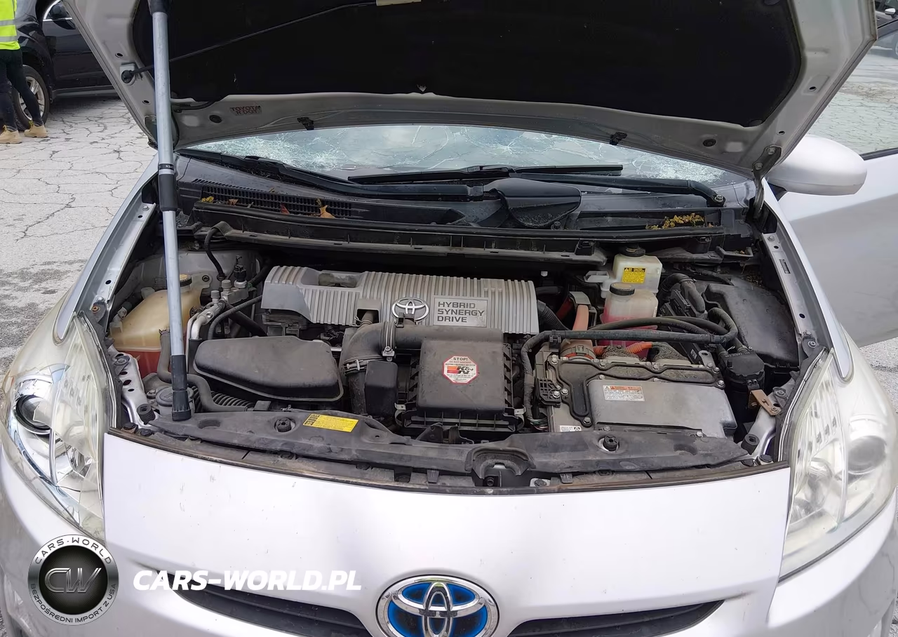 2011 Toyota Prius Two VIN:JTDKN3DU5B0323696 - 10