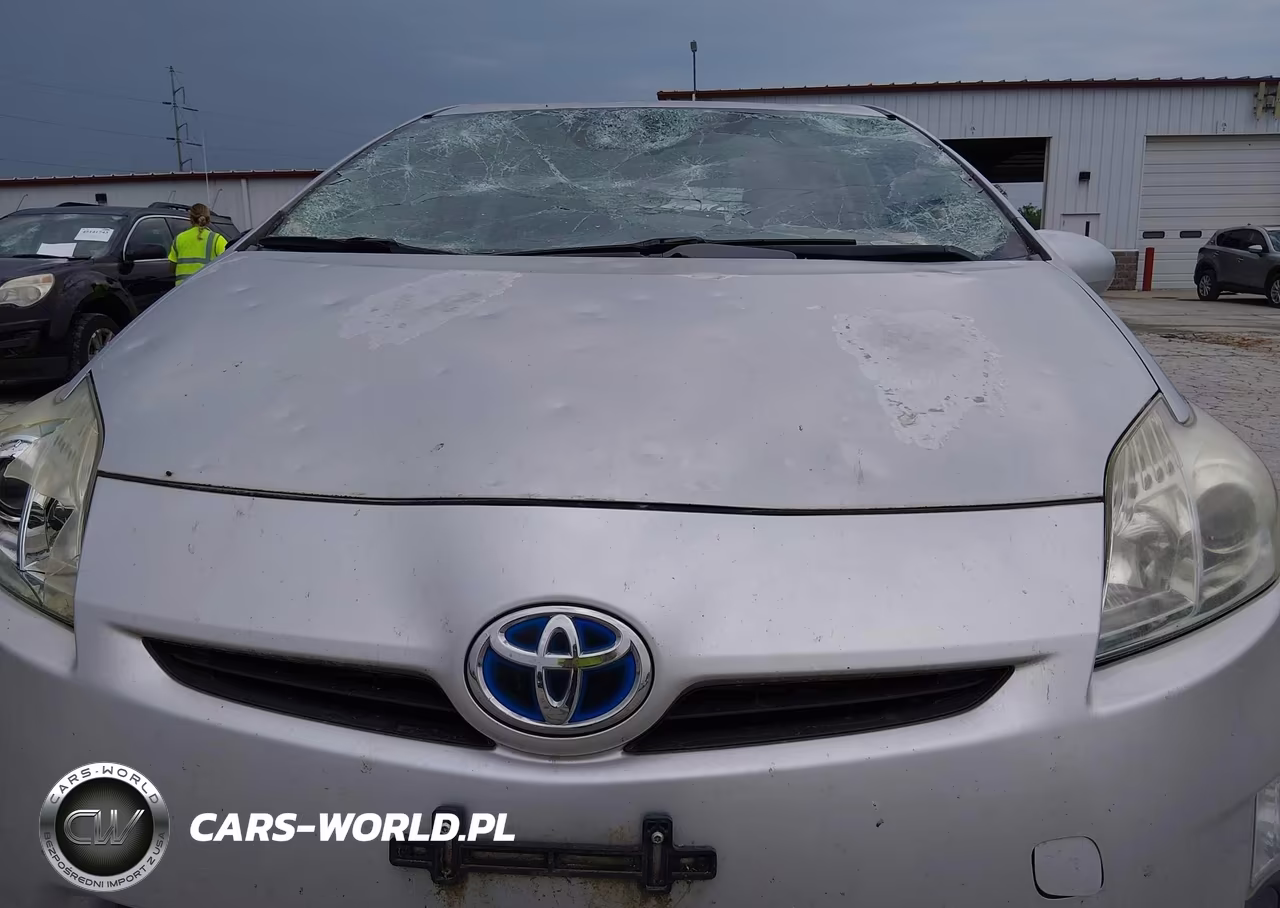 2011 Toyota Prius Two VIN:JTDKN3DU5B0323696 - 6