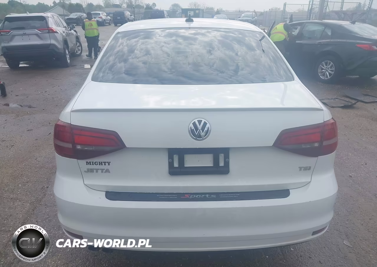 2016 Volkswagen Jetta 1.8T Sport VIN:3VWD17AJXGM395453 - 16