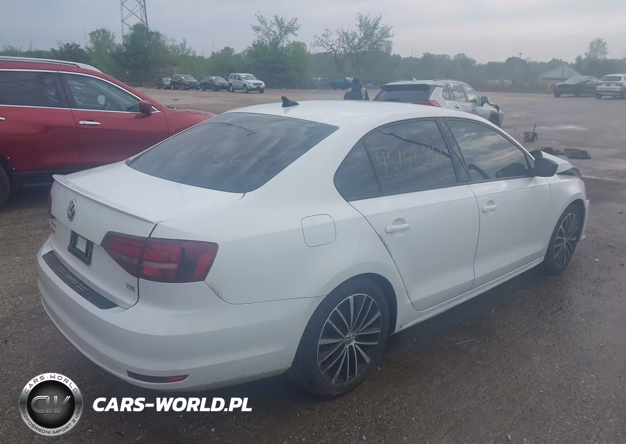 2016 Volkswagen Jetta 1.8T Sport VIN:3VWD17AJXGM395453 - 4