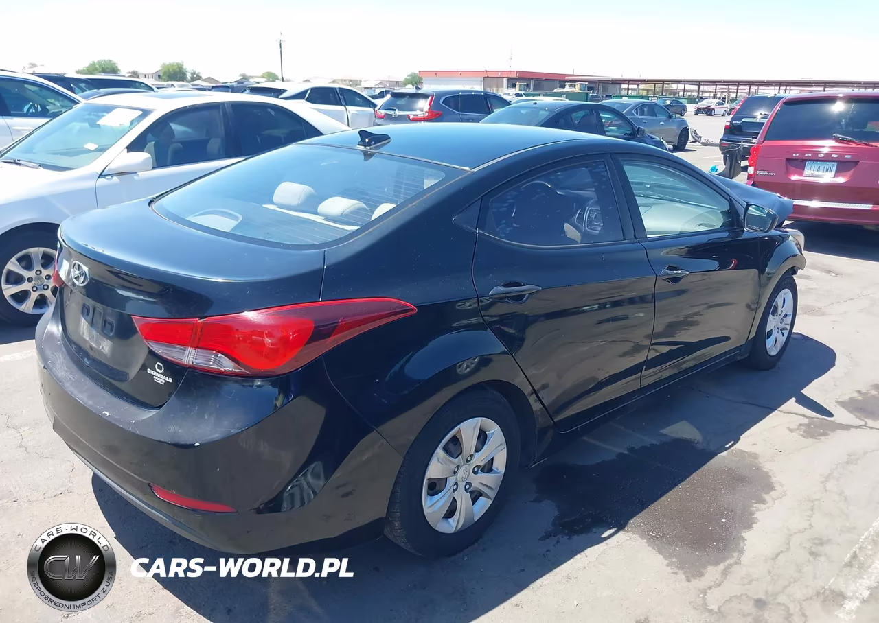 2016 Hyundai Elantra Se VIN:KMHDH4AE1GU646058 - 4