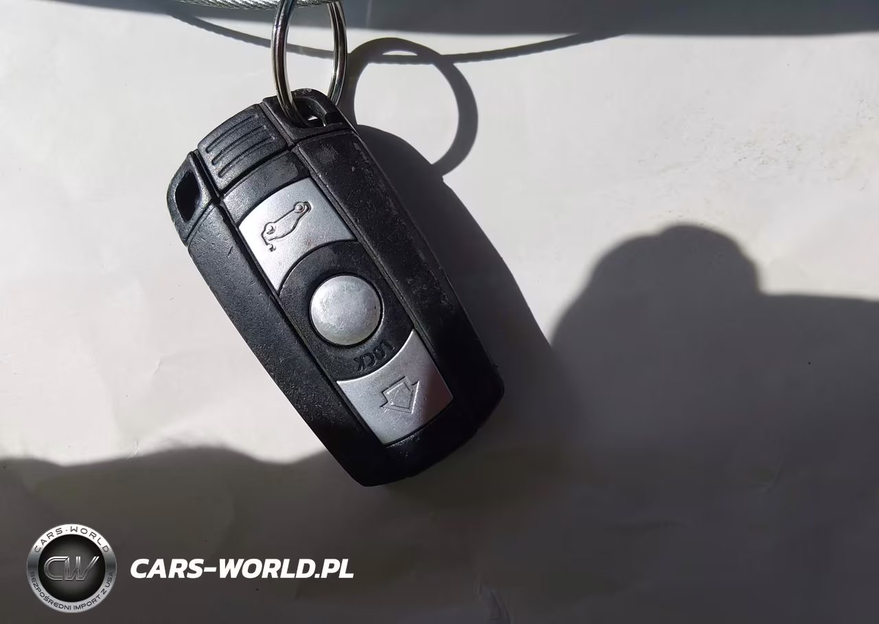 2006 BMW 650I VIN:WBAEK13446CN77381 - 11