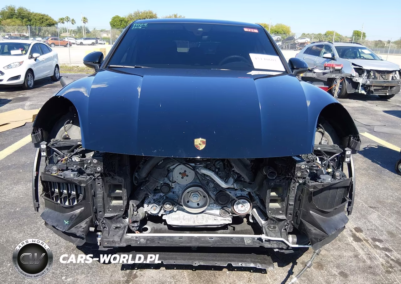 2022 Porsche Cayenne Coupe Platinum Edition VIN:WP1BA2AY9NDA47662 - 13