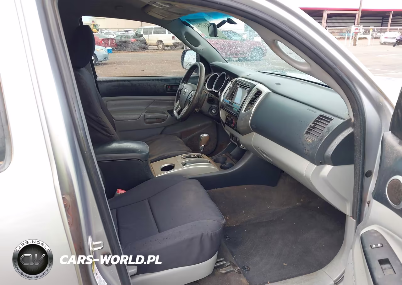 2015 Toyota Tacoma Prerunner V6 VIN:3TMJU4GN8FM186989 - 5
