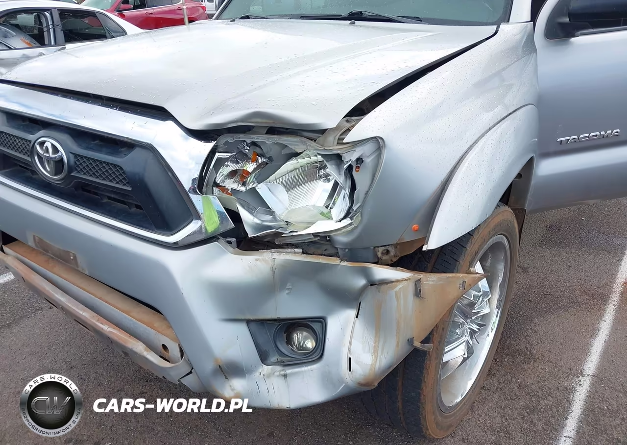 2015 Toyota Tacoma Prerunner V6 VIN:3TMJU4GN8FM186989 - 6