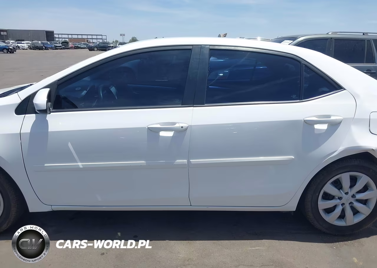2016 Toyota Corolla Le VIN:2T1BURHE9GC690655 - 15
