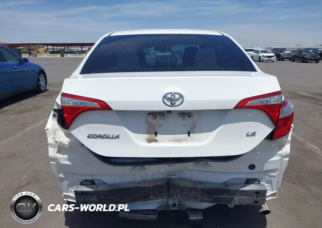 2016 Toyota Corolla Le VIN:2T1BURHE9GC690655 - 17