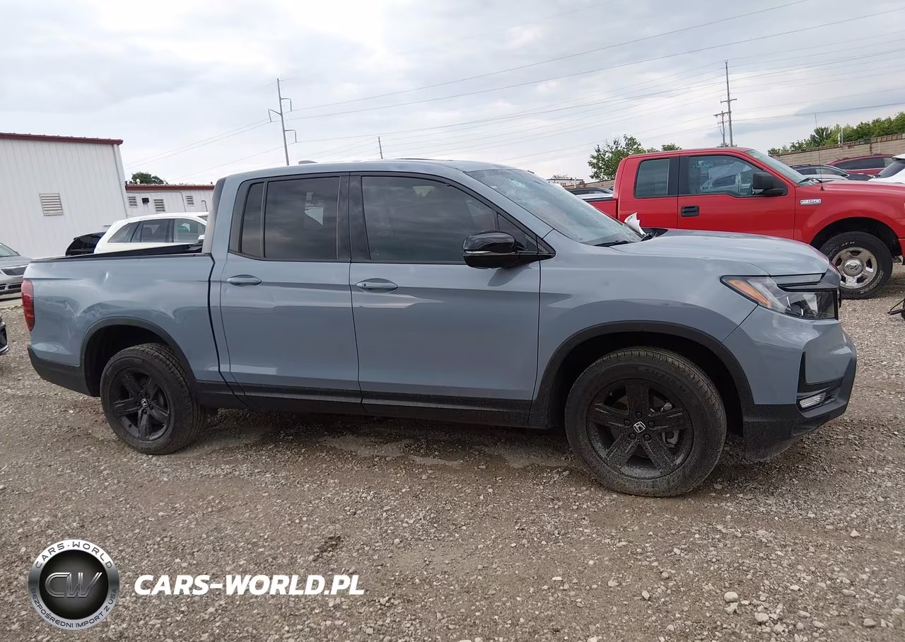2023 Honda Ridgeline Black Edition VIN:5FPYK3F8XPB012395 - 13