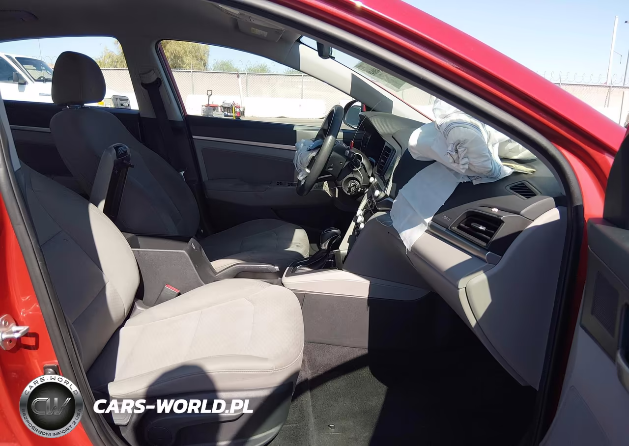 2020 Hyundai Elantra Sel VIN:5NPD84LF1LH627542 - 5