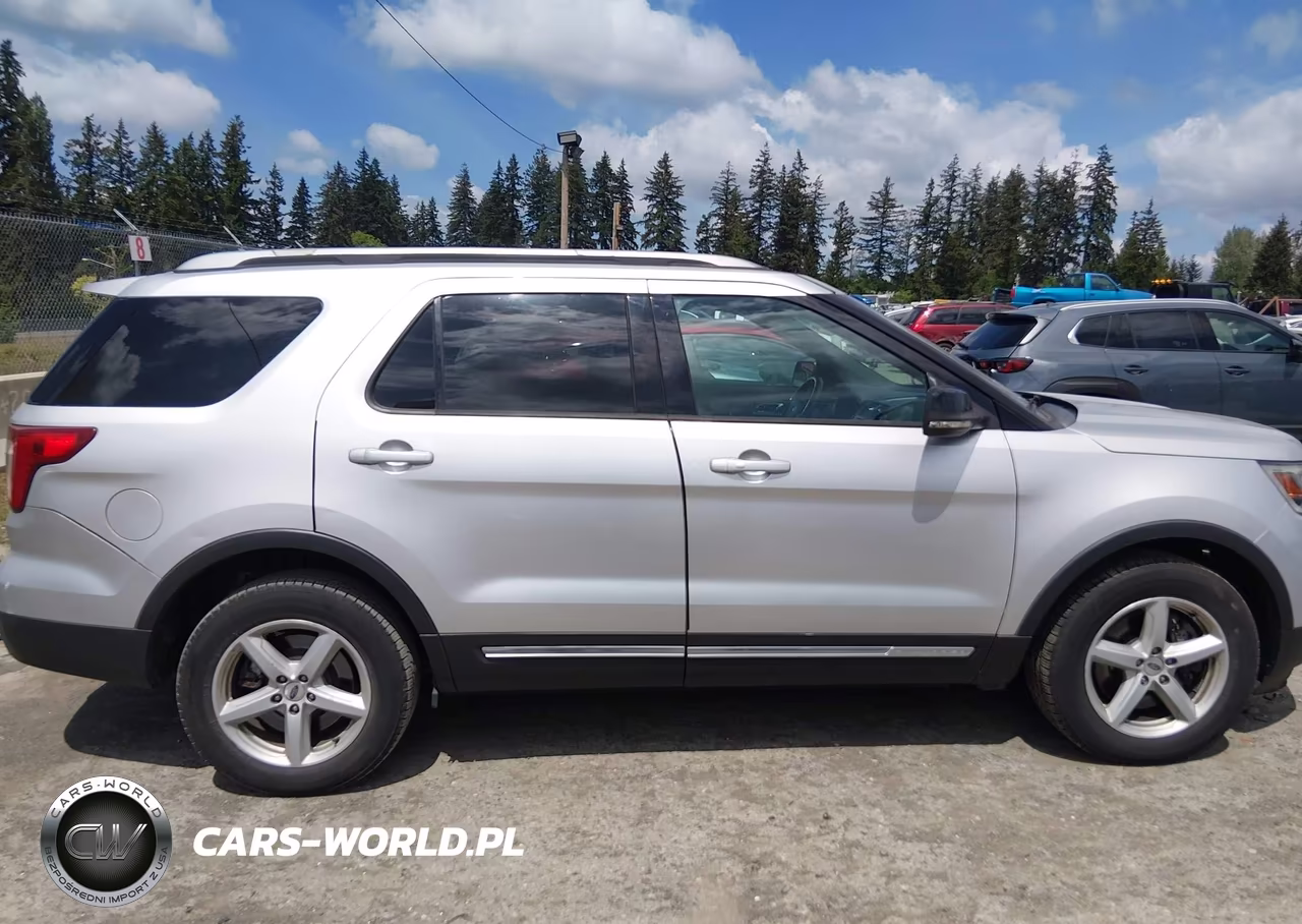 2016 Ford Explorer Xlt VIN:1FM5K8D82GGD03941 - 13