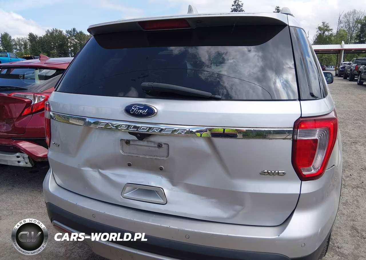 2016 Ford Explorer Xlt VIN:1FM5K8D82GGD03941 - 6