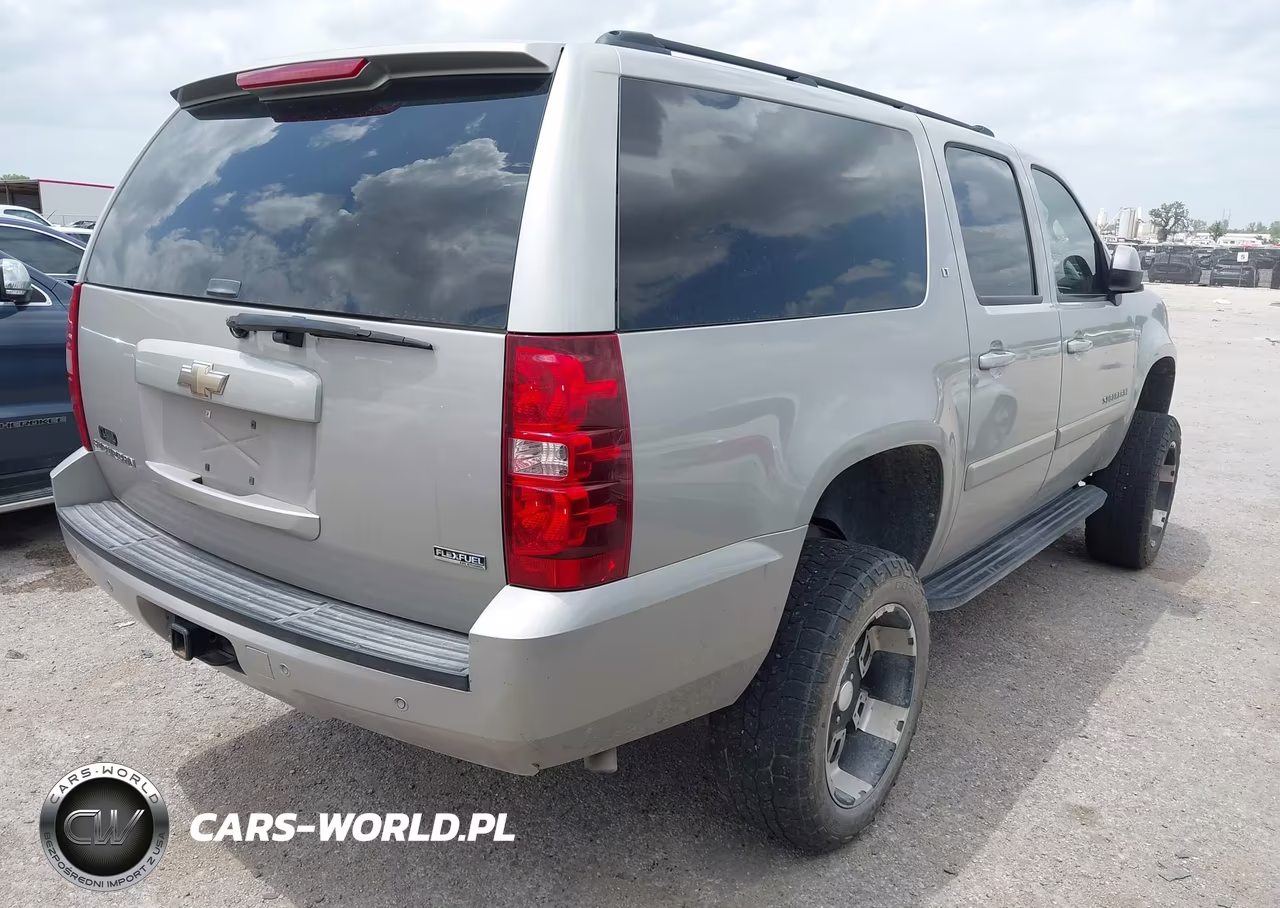 2008 Chevrolet Suburban 1500 Lt VIN:1GNFK16358J232327 - 4