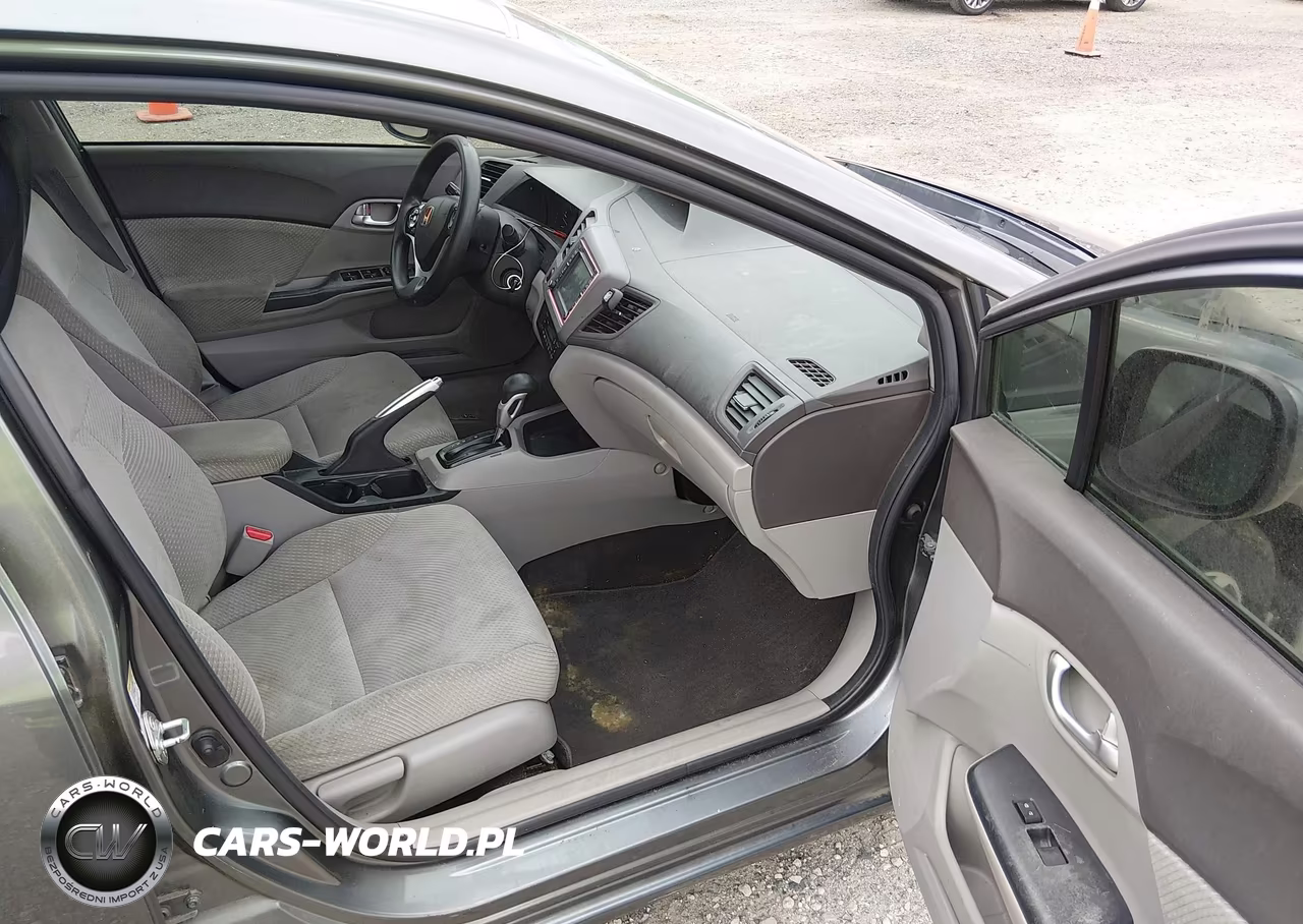 2012 Honda Civic Hybrid VIN:JHMFB4F21CS002349 - 5
