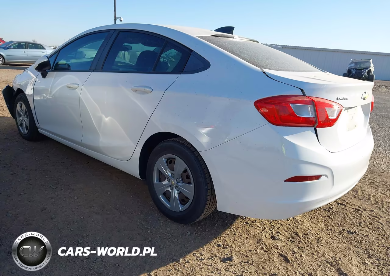 2017 Chevrolet Cruze Ls Auto VIN:3G1BC5SM5HS529566 - 3