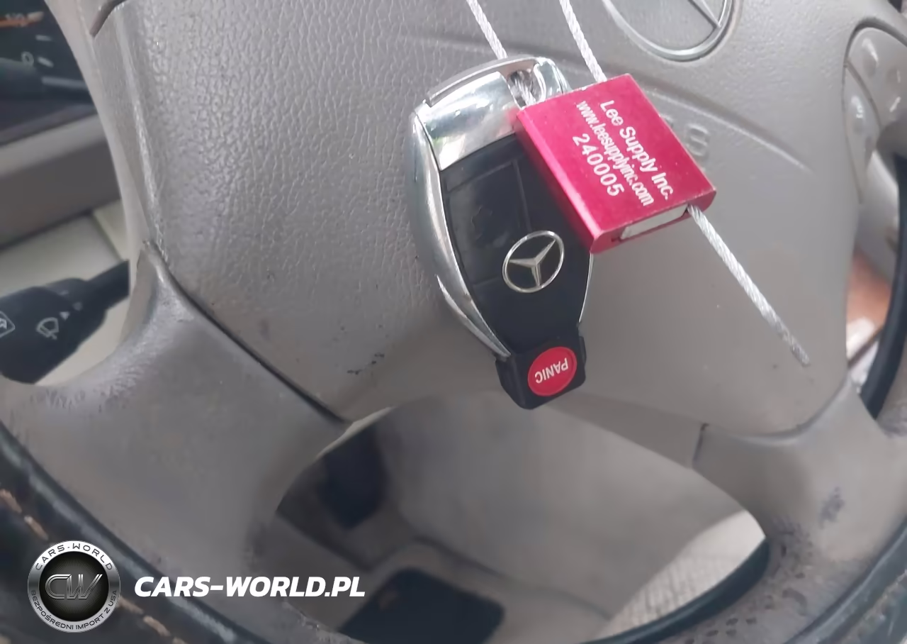 2002 Mercedes-Benz Clk 320 VIN:WDBLJ65GX2T119371 - 11