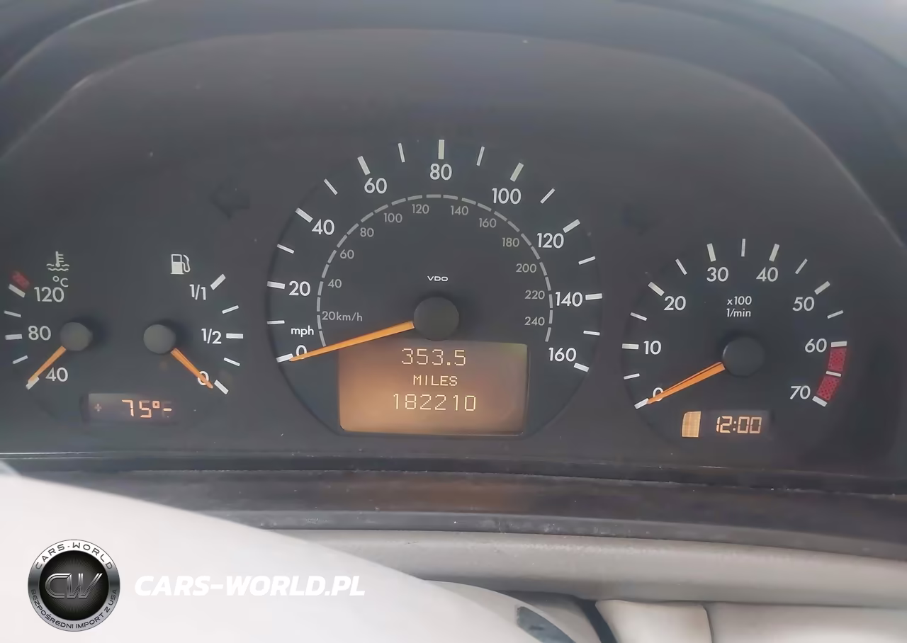 2002 Mercedes-Benz Clk 320 VIN:WDBLJ65GX2T119371 - 7