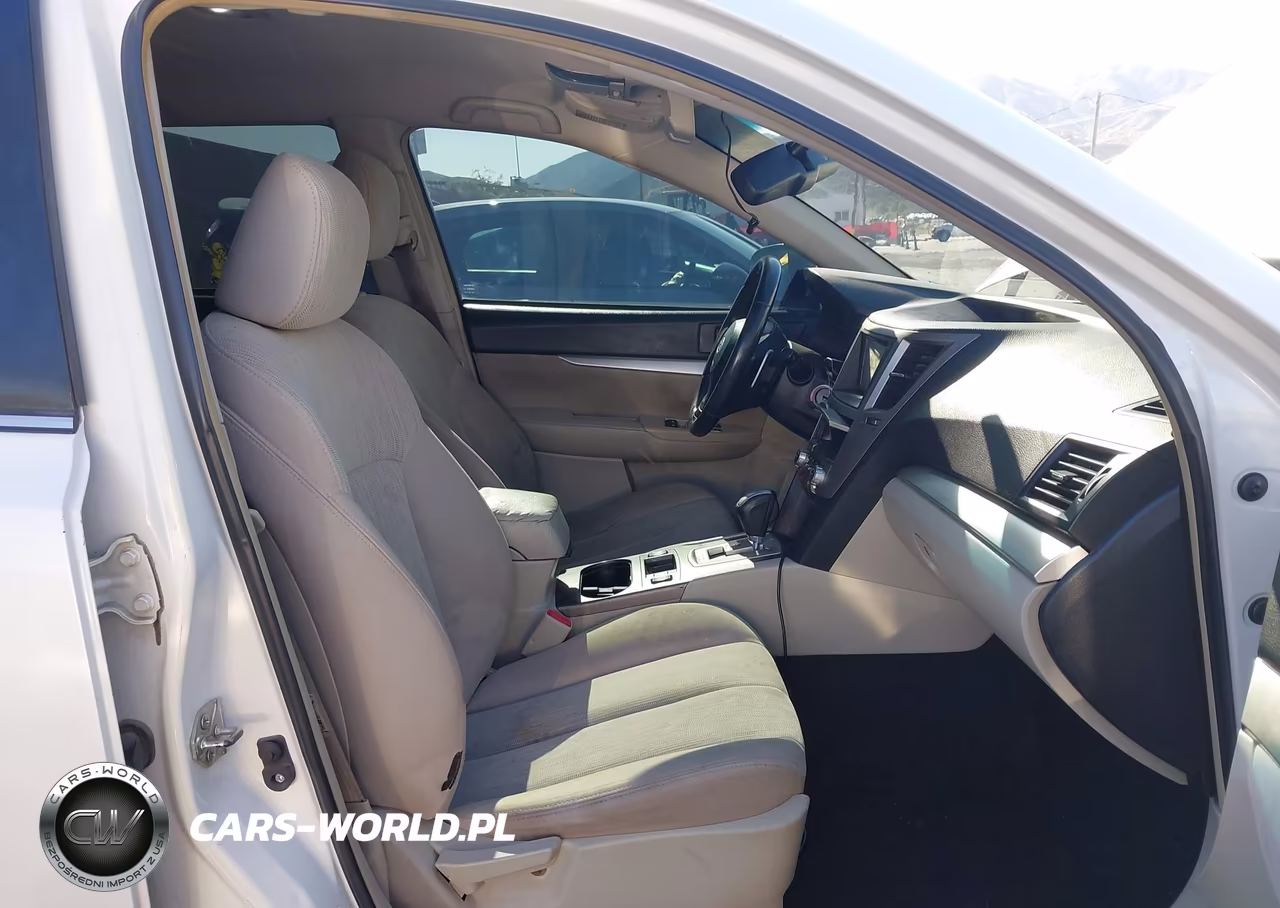 2013 Subaru Outback 2.5I Premium VIN:4S4BRBCC4D3207071 - 5