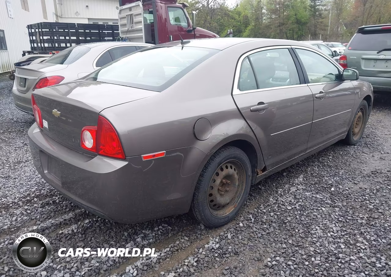 2011 Chevrolet Malibu Ls VIN:1G1ZB5E19BF295107 - 4