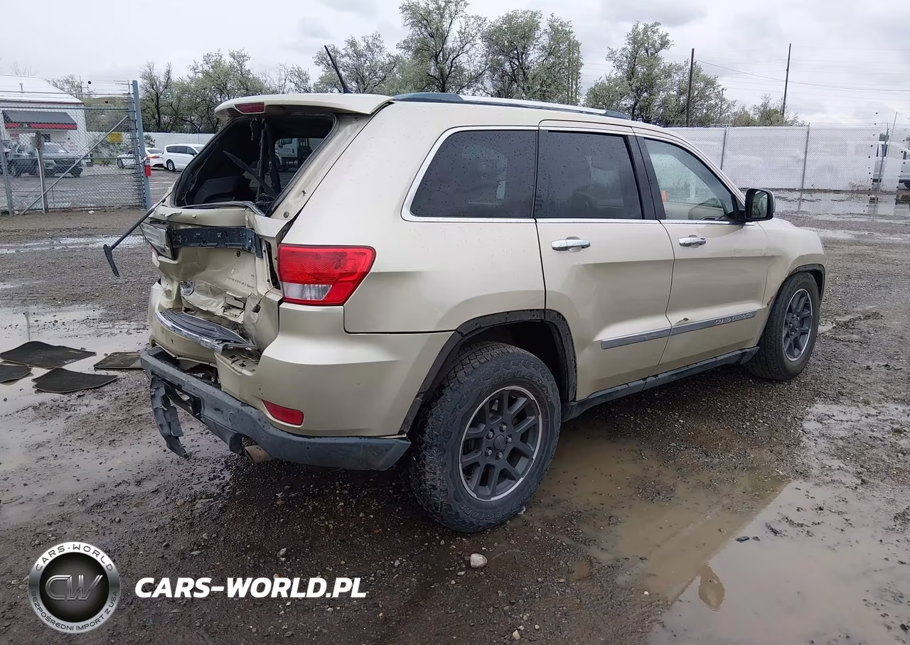 2012 Jeep Grand Cherokee Overland VIN:1C4RJFCG1CC105312 - 4