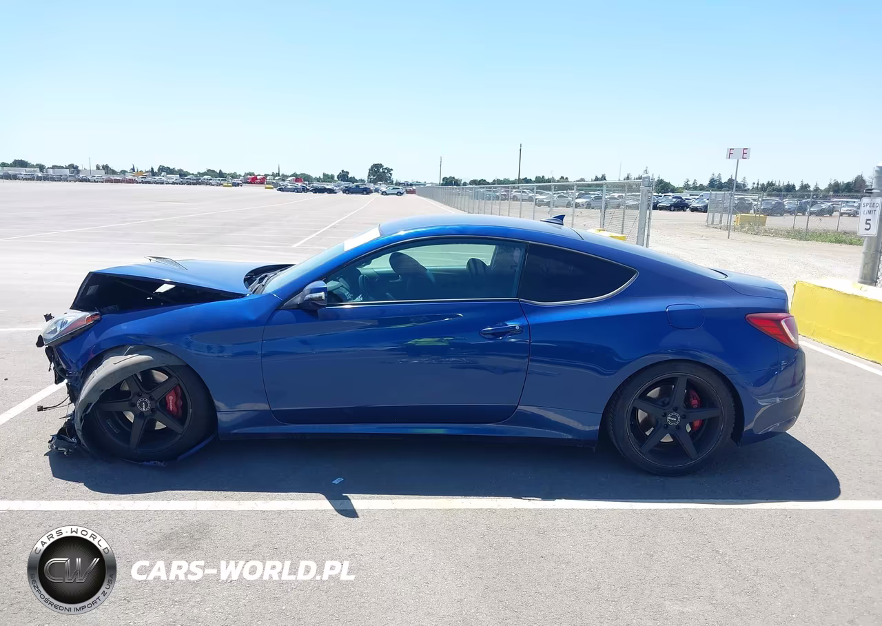 2016 Hyundai Genesis 3.8 R-Spec VIN:KMHHU6KJ8GU133037 - 15