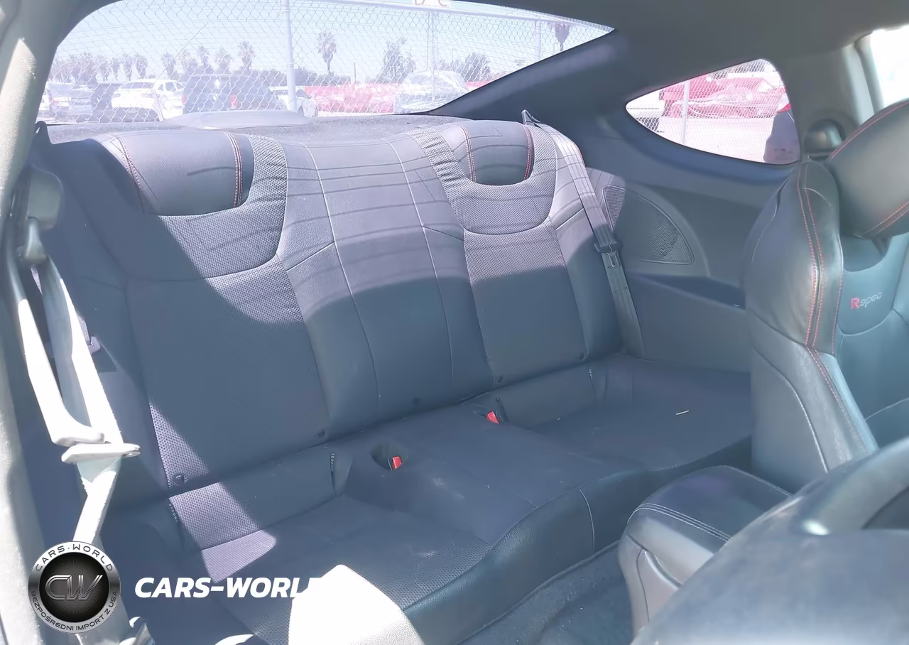 2016 Hyundai Genesis 3.8 R-Spec VIN:KMHHU6KJ8GU133037 - 8