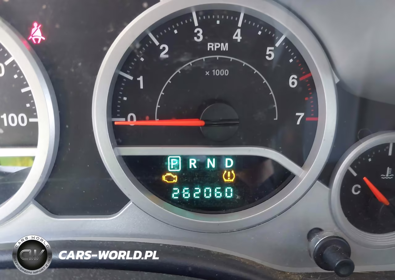 2008 Jeep Wrangler Unlimited Sahara VIN:1J4GA59168L539781 - 15