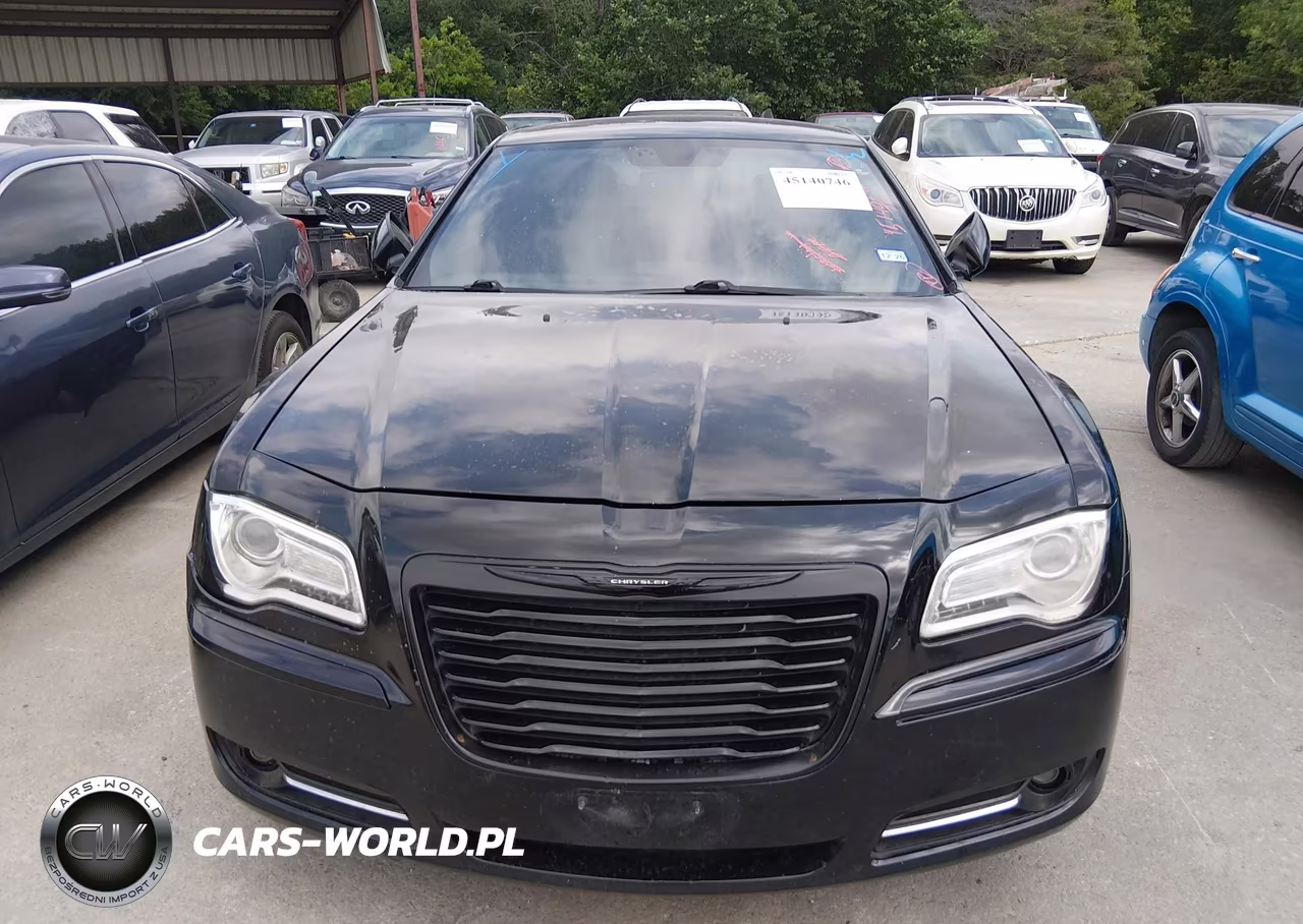 2013 Chrysler 300 Motown VIN:2C3CCAAG5DH533179 - 12