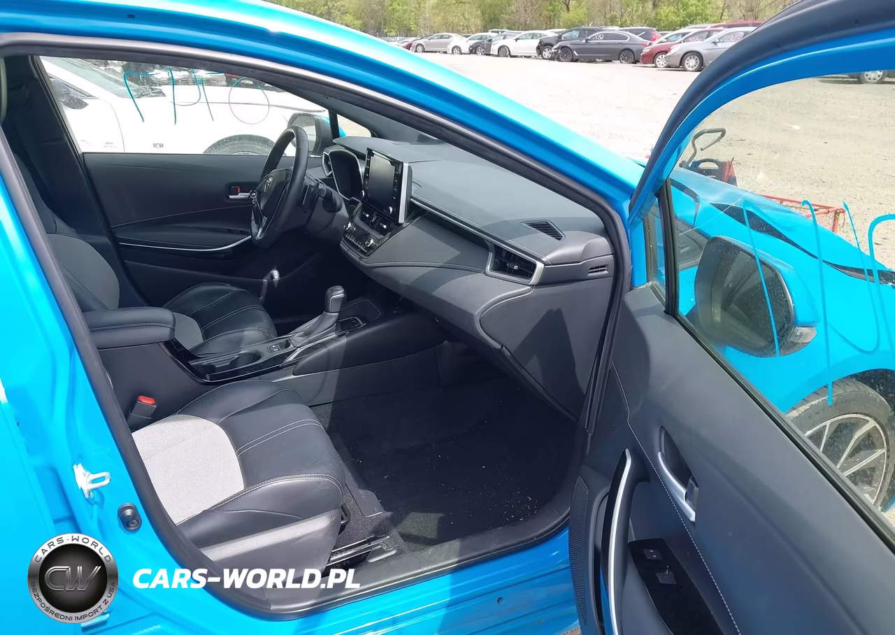 2021 Toyota Corolla Xse VIN:JTNC4MBE9M3108666 - 5