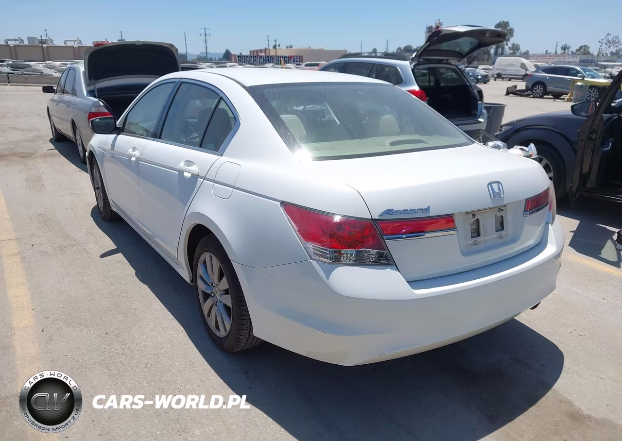 2011 Honda Accord 2.4 Ex VIN:1HGCP2F78BA034811 - 3