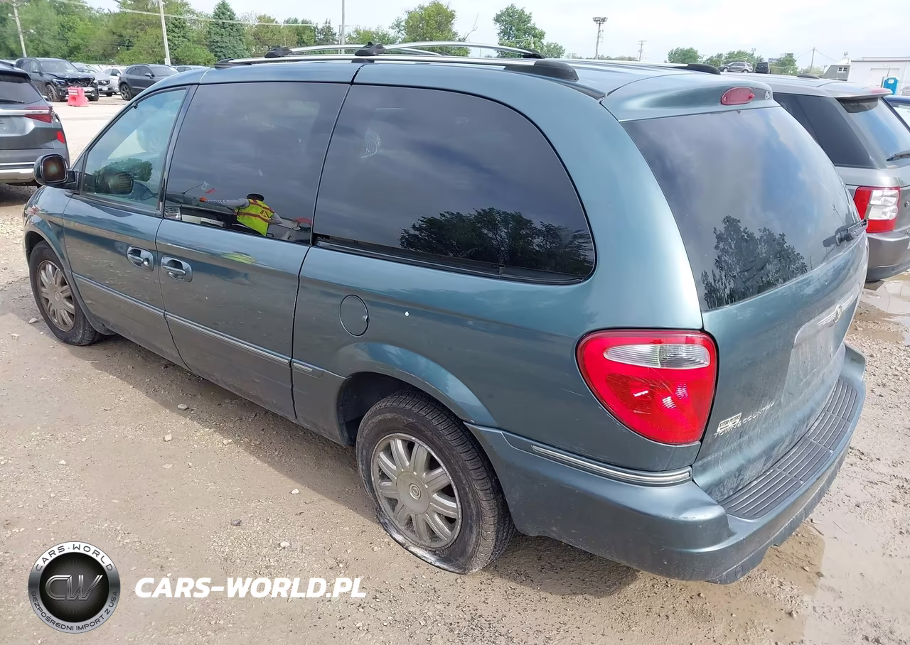2005 Chrysler Town & Country Limited VIN:2C4GP64L85R115928 - 3