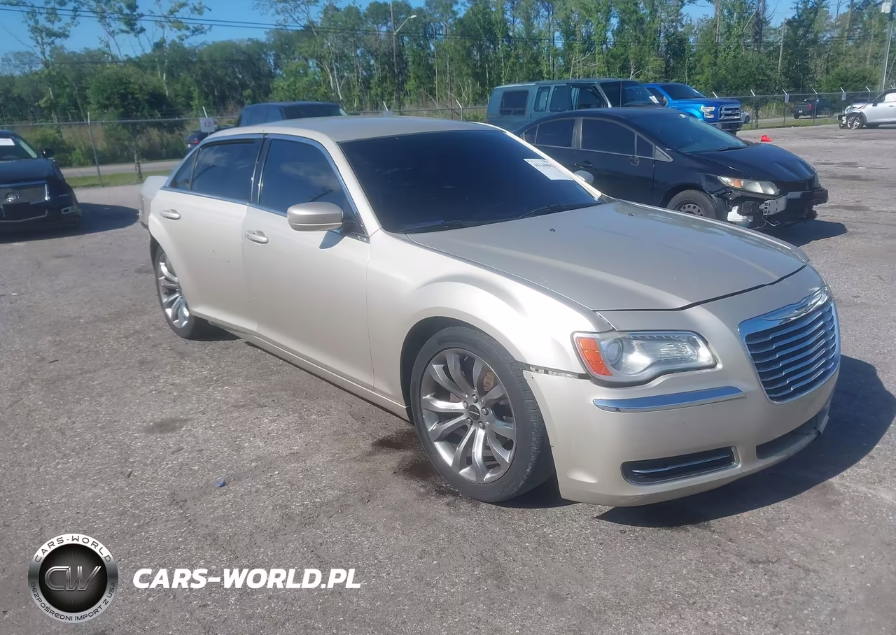 2012 Chrysler 300 – zdjęcie 1 z 11