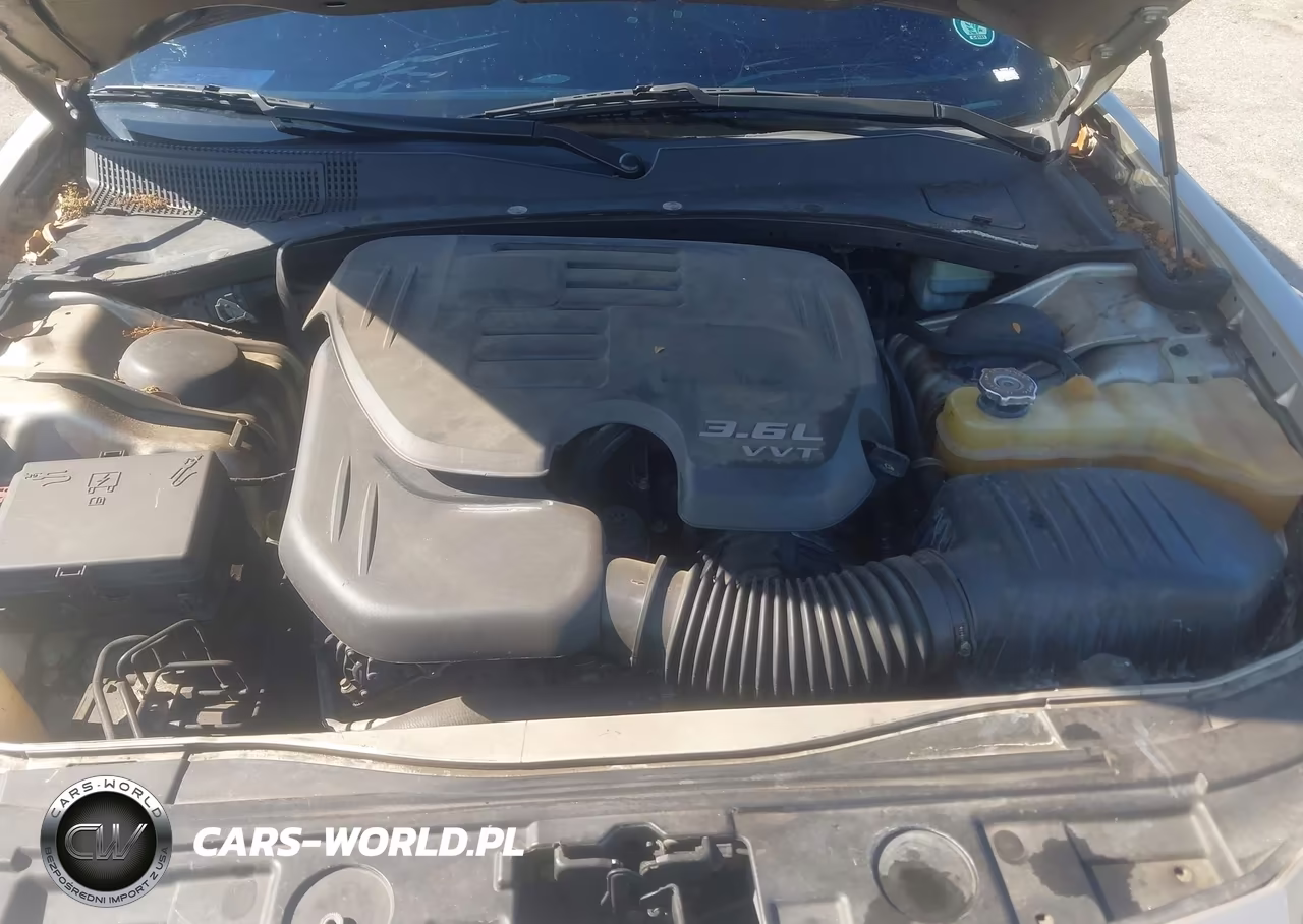 2012 Chrysler 300 VIN:2C3CCAAG1CH289111 - 10