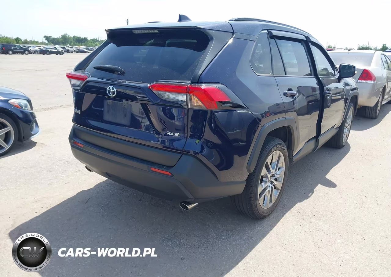 2019 Toyota Rav4 Xle Premium VIN:JTMC1RFV7KJ016680 - 4