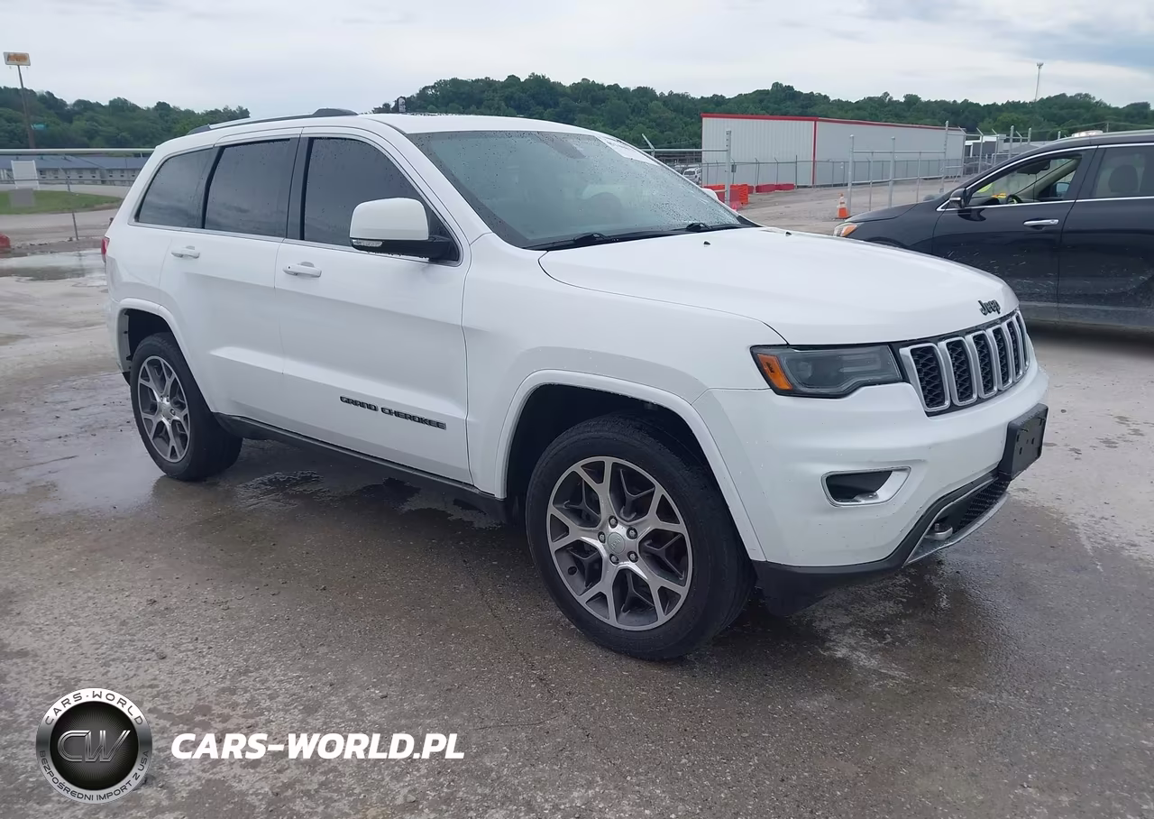 2018 Jeep Grand Cherokee Sterling Edition 4X4 – zdjęcie 1 z 16