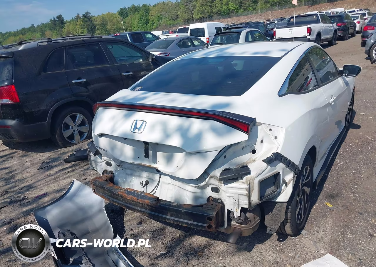 2016 Honda Civic Lx-P VIN:2HGFC4B07GH305072 - 17