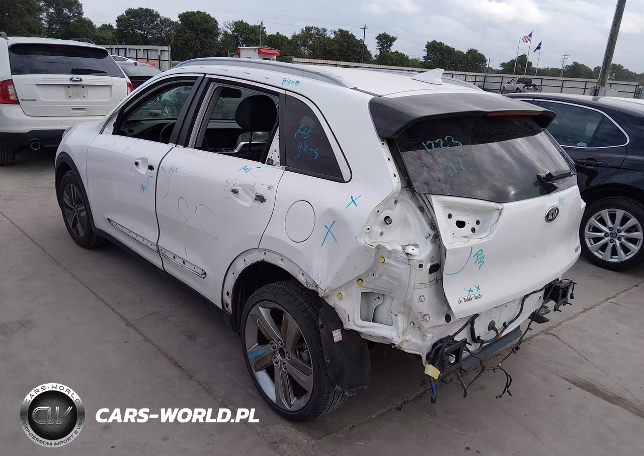 2020 Kia Niro Lxs VIN:KNDCB3LC9L5373589 - 3