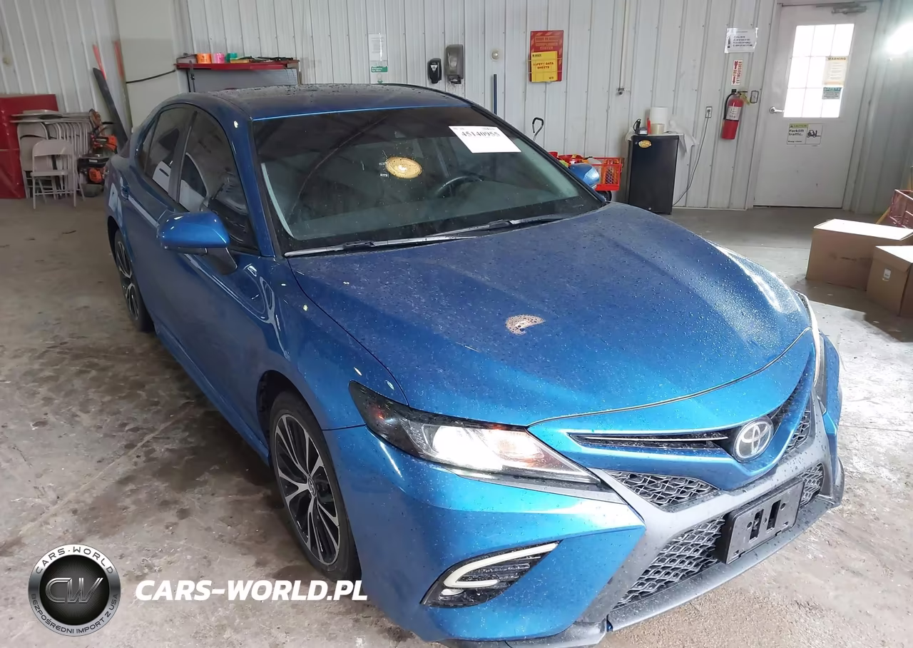 2018 Toyota Camry Se – zdjęcie 1 z 16