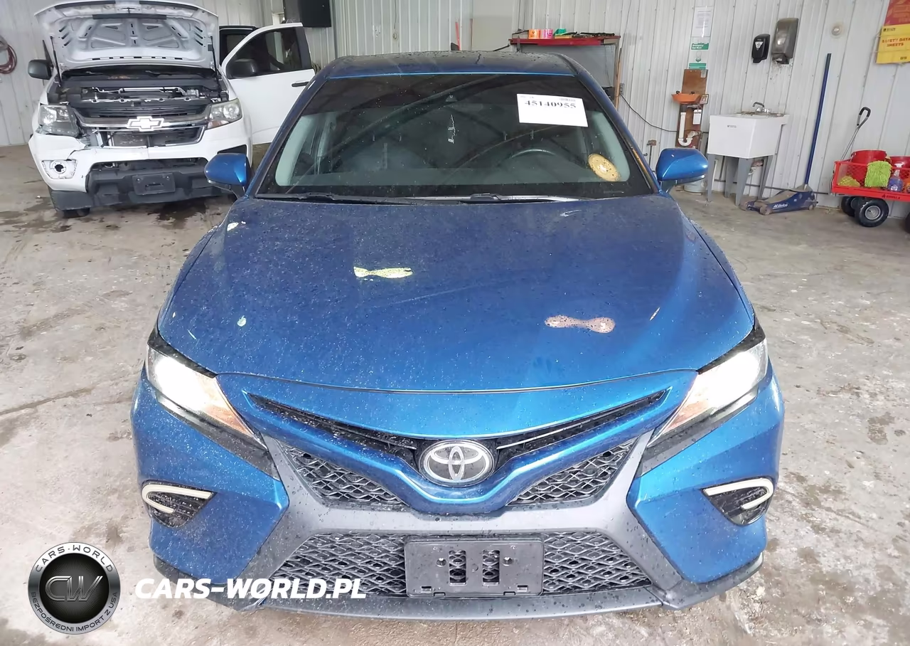 2018 Toyota Camry Se VIN:4T1B11HK5JU115975 - 12