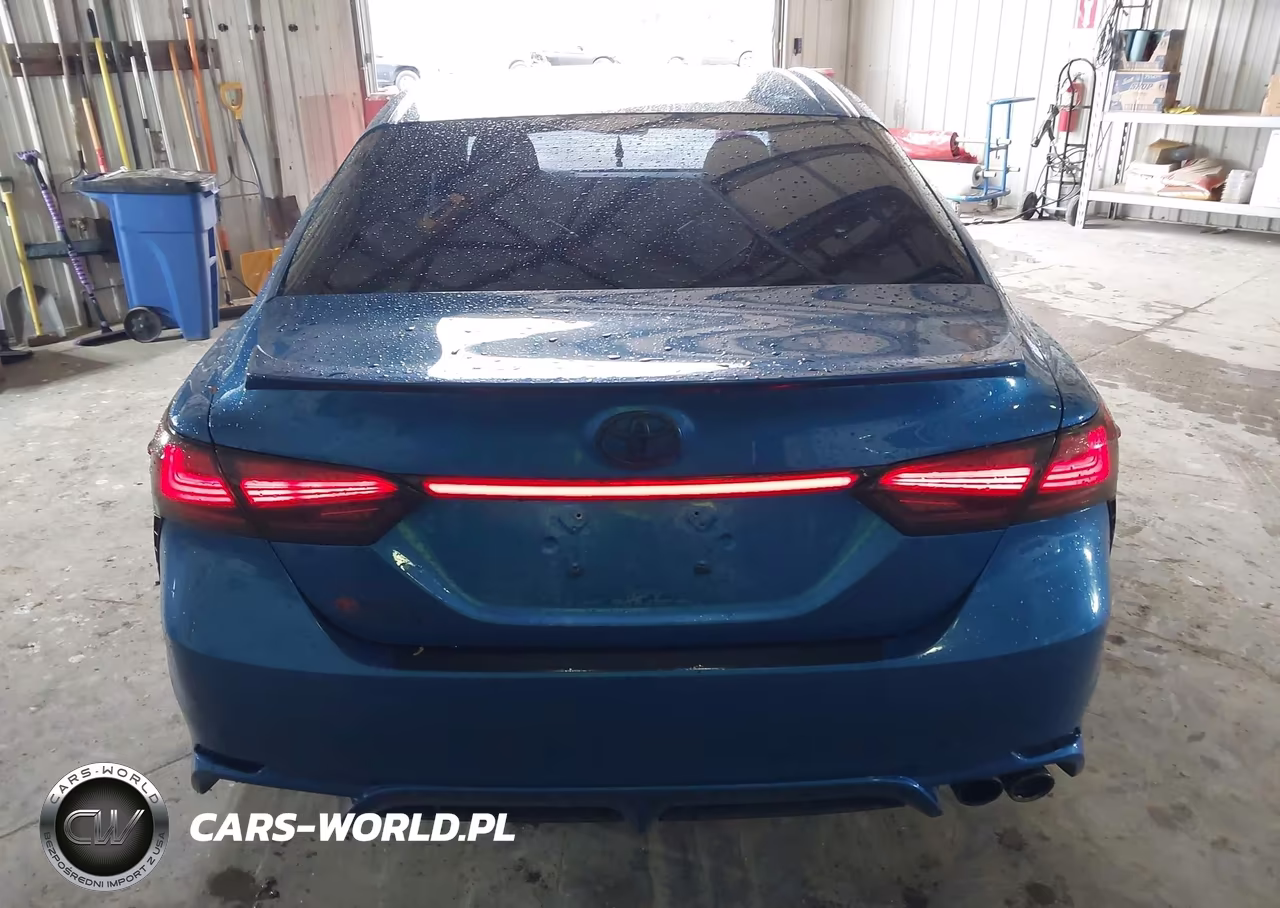 2018 Toyota Camry Se VIN:4T1B11HK5JU115975 - 16
